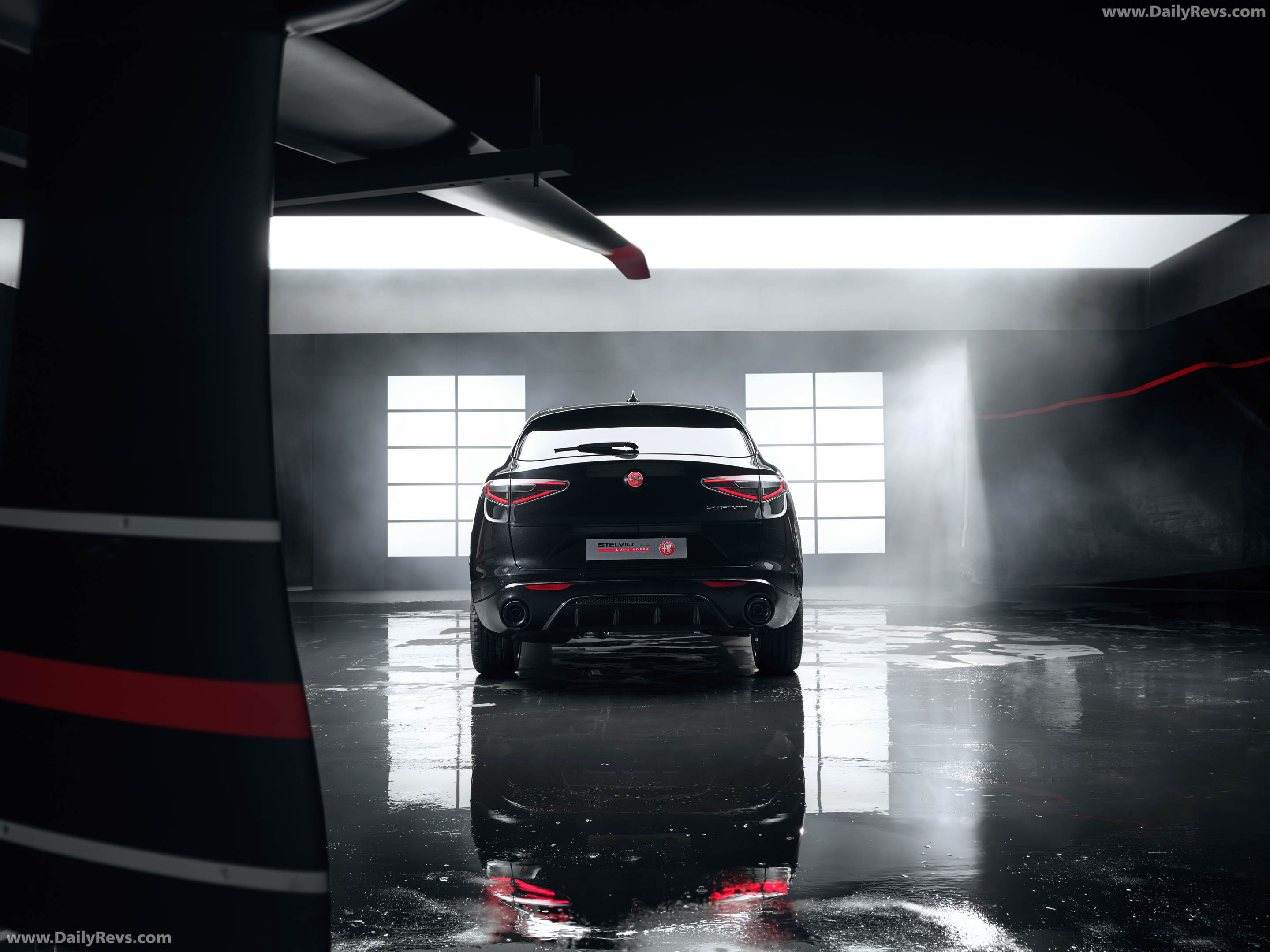 2027 Alfa Romeo Stelvio Luna Rossa Rear View